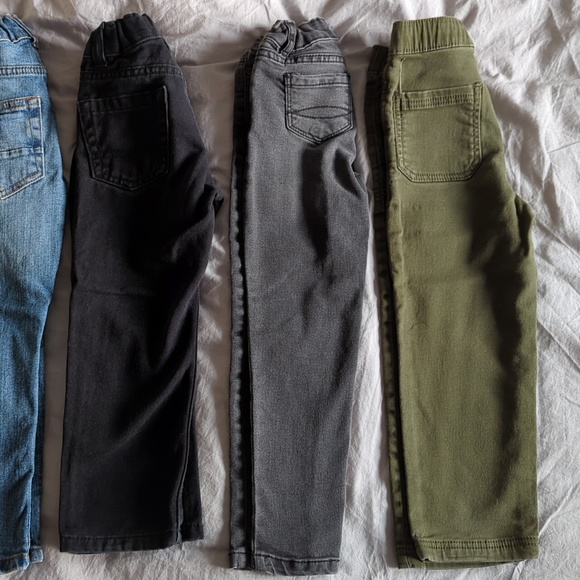 Lot of 4T Boys Pants - Picture 11 of 11